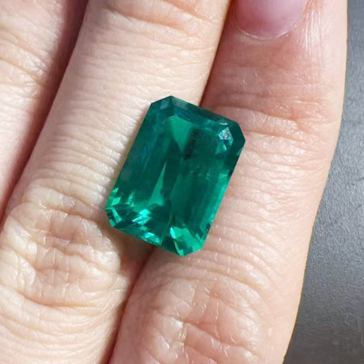 6.3ct Lab-Grown Emerald