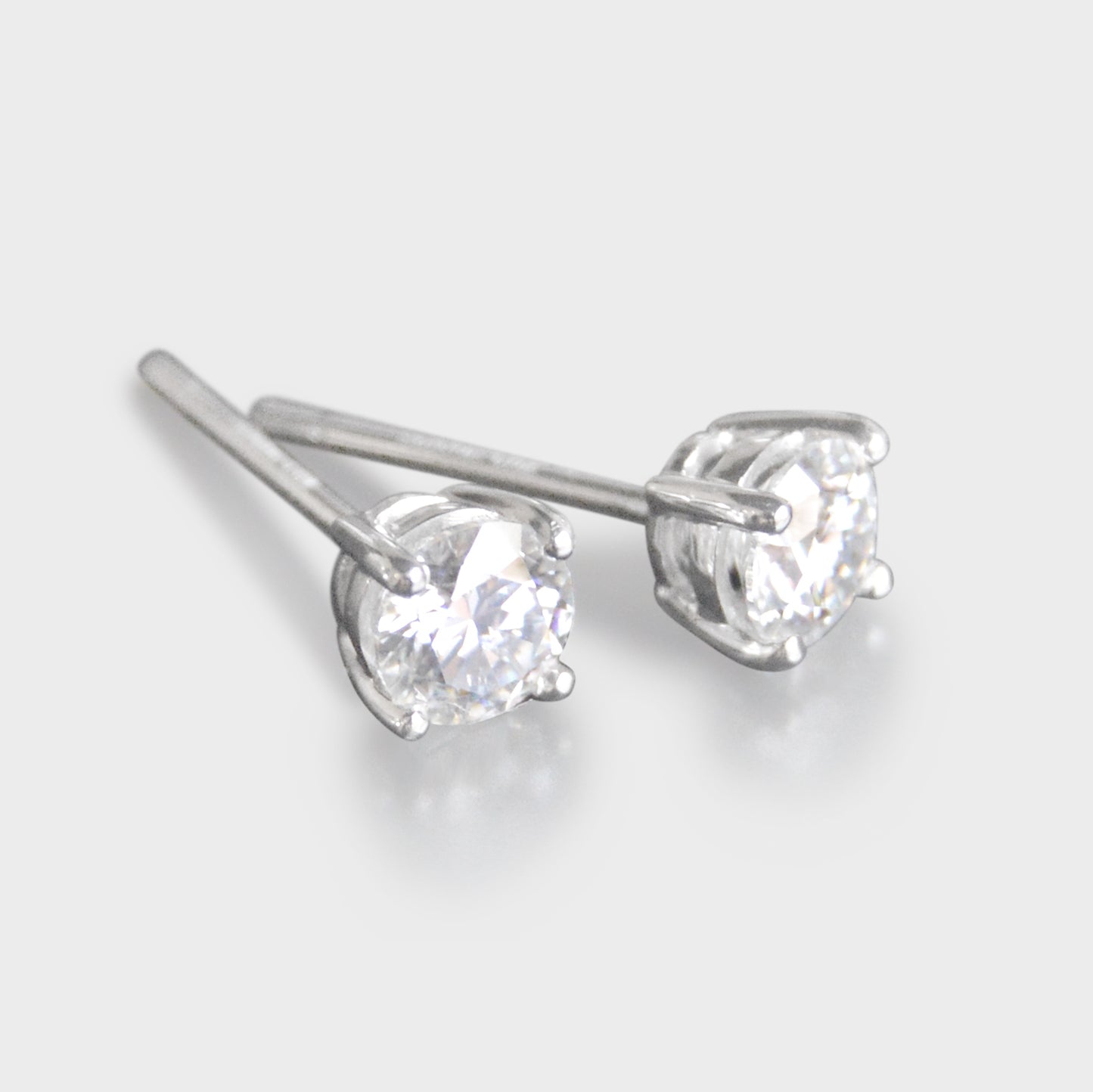 5mm Diamond Stud Earrings