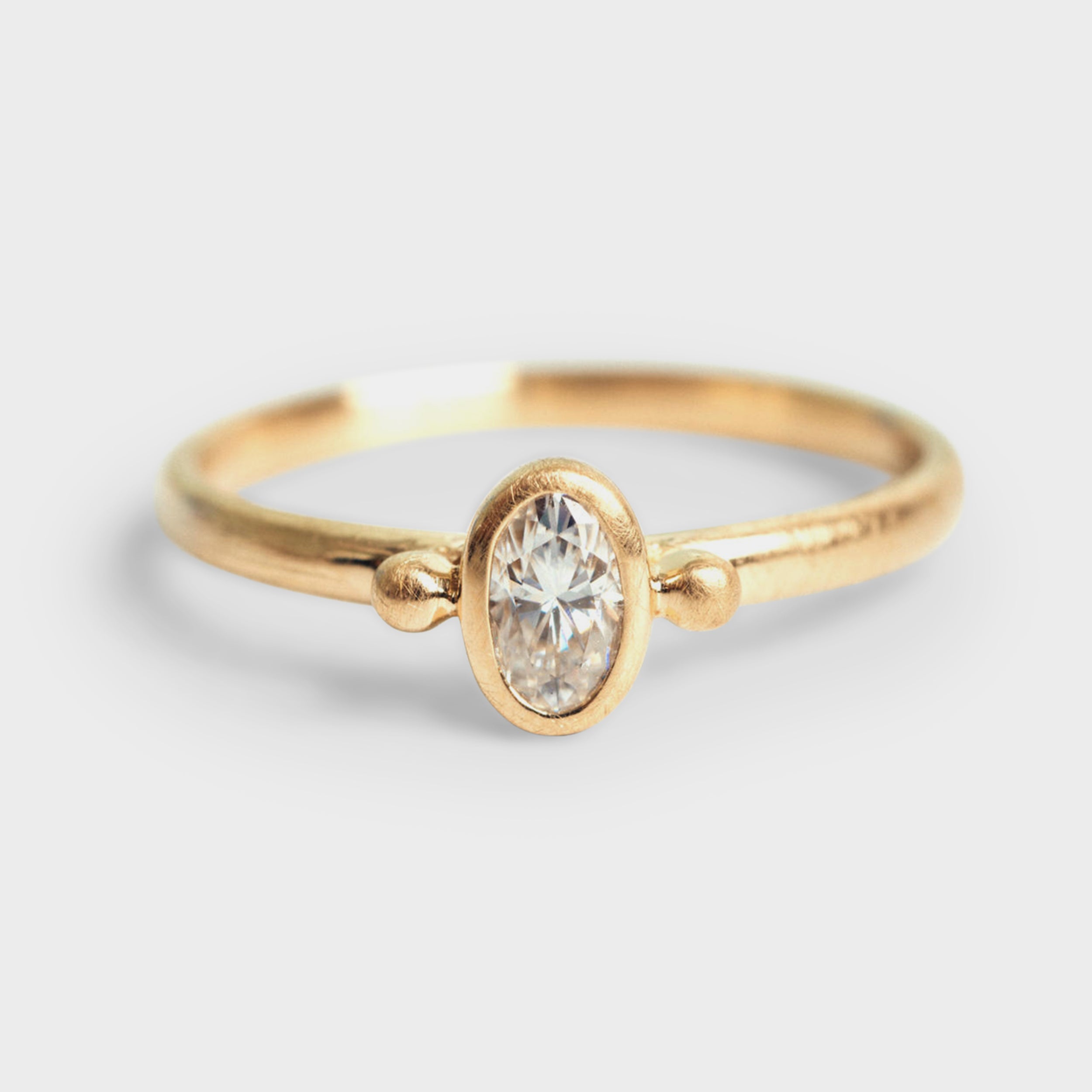 The Only One Diamond Ring – SOLOTUS